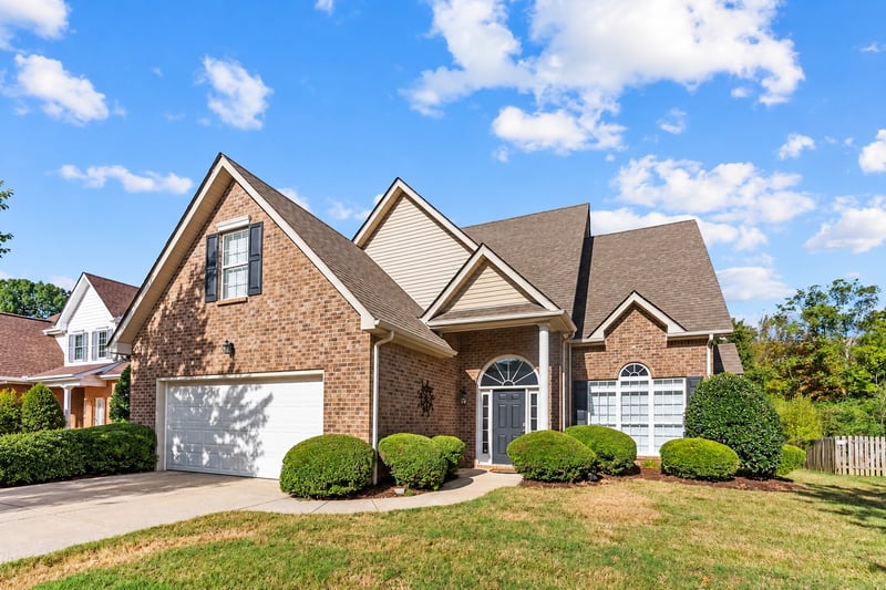 6936 Sunnywood Dr, Nashville, TN 37211