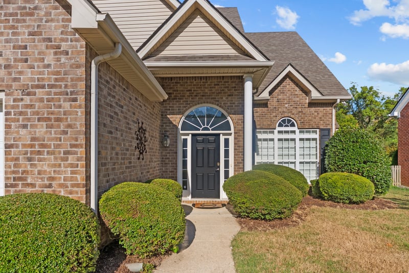6936 Sunnywood Dr, Nashville, TN 37211