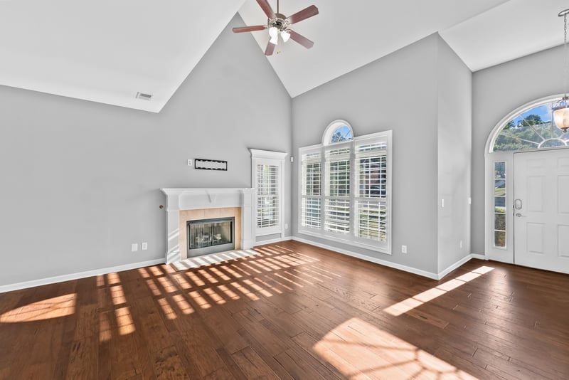 6936 Sunnywood Dr, Nashville, TN 37211
