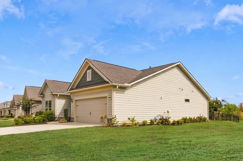 1335 Madison Ln, Spring Hill, TN 37174