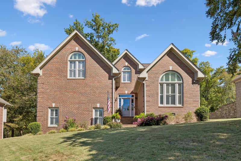 949 Wonderland Ps, Hermitage, TN 37076