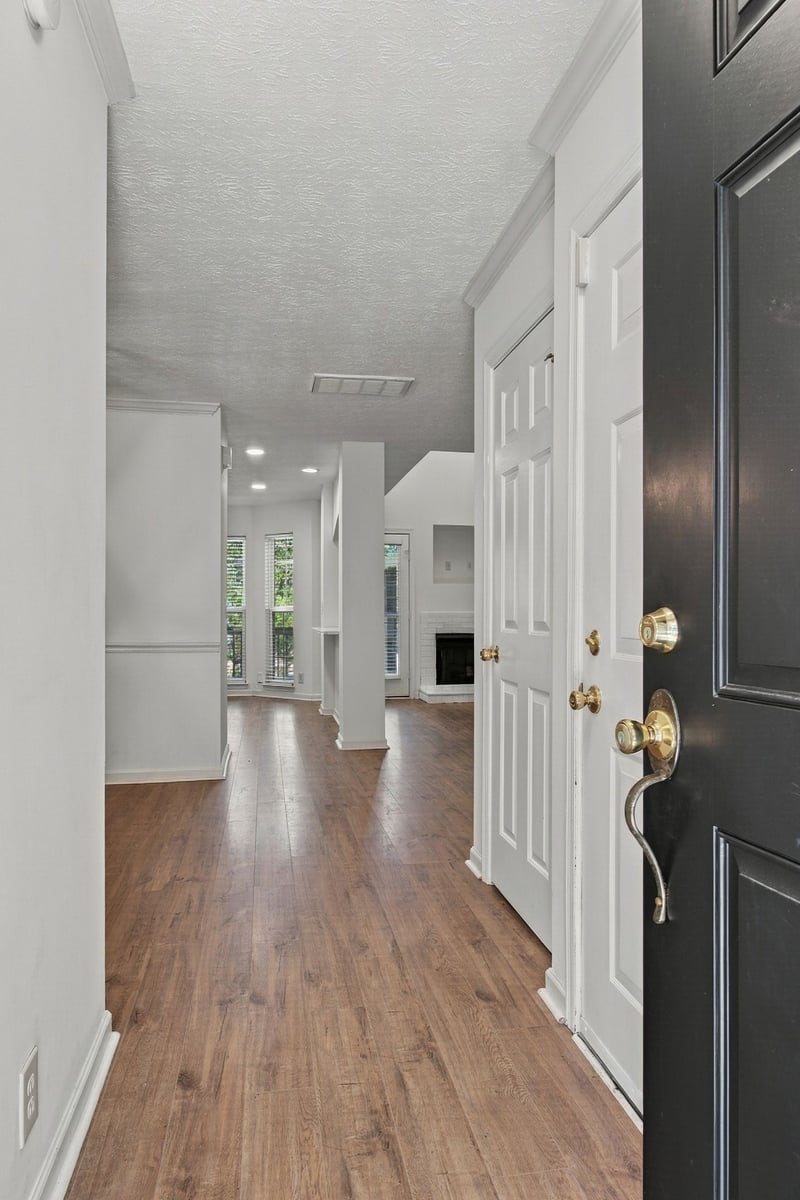 737 Tulip Grove Rd #202, Hermitage, TN 37076