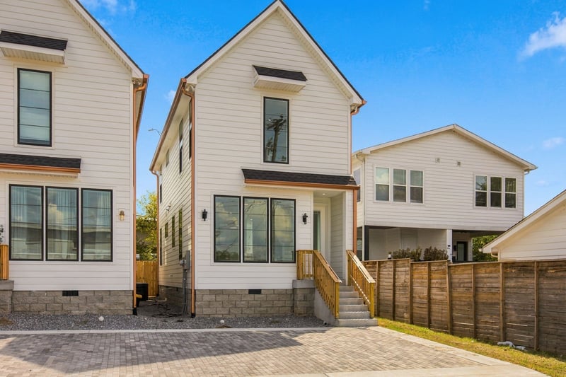 2609 Birdsong Al, Nashville, TN 37208