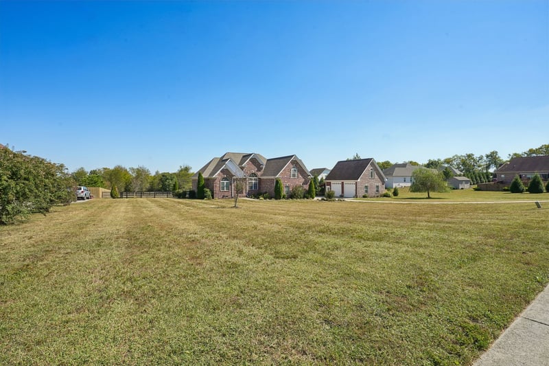 111 Spencer Spgs, Gallatin, TN 37066