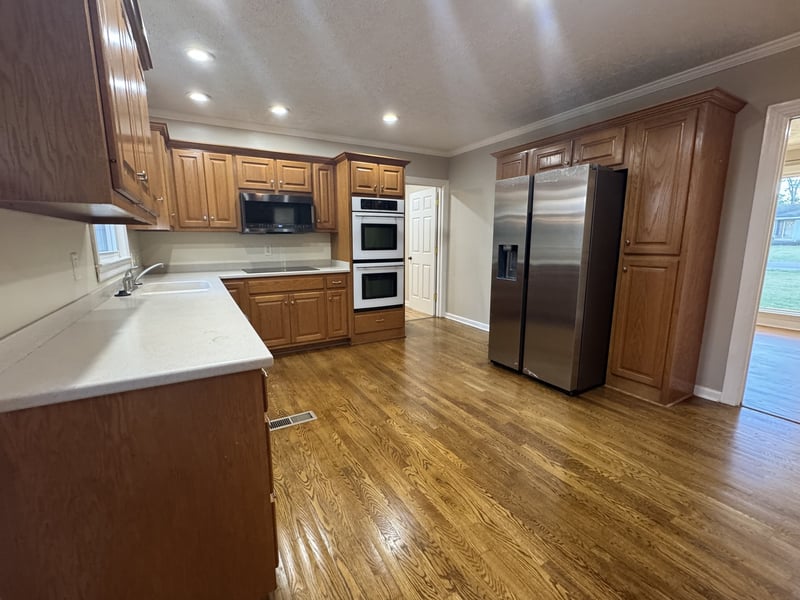 1629 Edgewood Dr, Lebanon, TN 37087