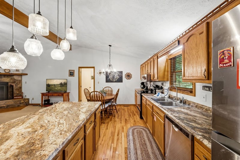 3965 Ole Smoky Way, Sevierville, TN 37862