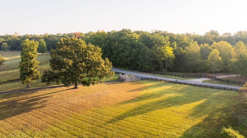 5813 Bending Chestnut Rd, Franklin, TN 37064