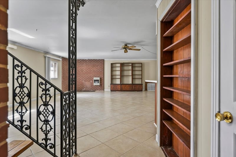 5014 Chaffin Dr, Nashville, TN 37221