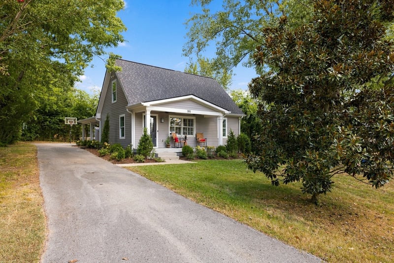 305 Mercury Dr, Franklin, TN 37064