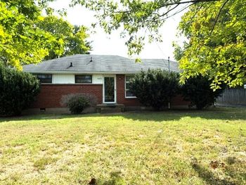 445 Mcmurray Dr, Nashville, TN 37211
