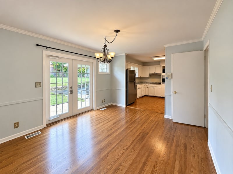 6468 Thunderbird Dr, Nashville, TN 37209