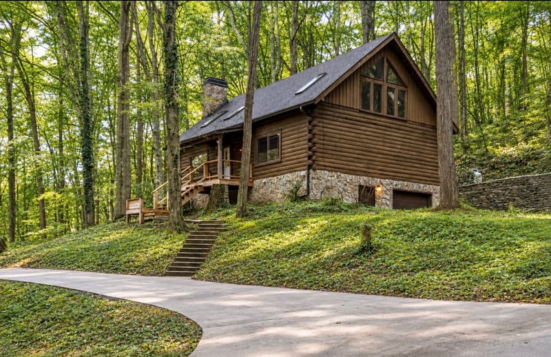600 Hogans Branch Rd, Hendersonville, TN 37075
