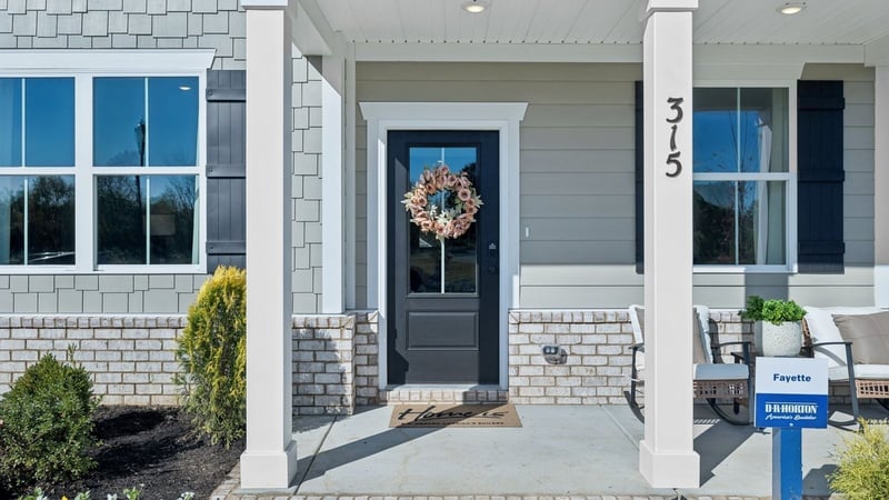 271 Harvest Point Blvd, Spring Hill, TN 37174
