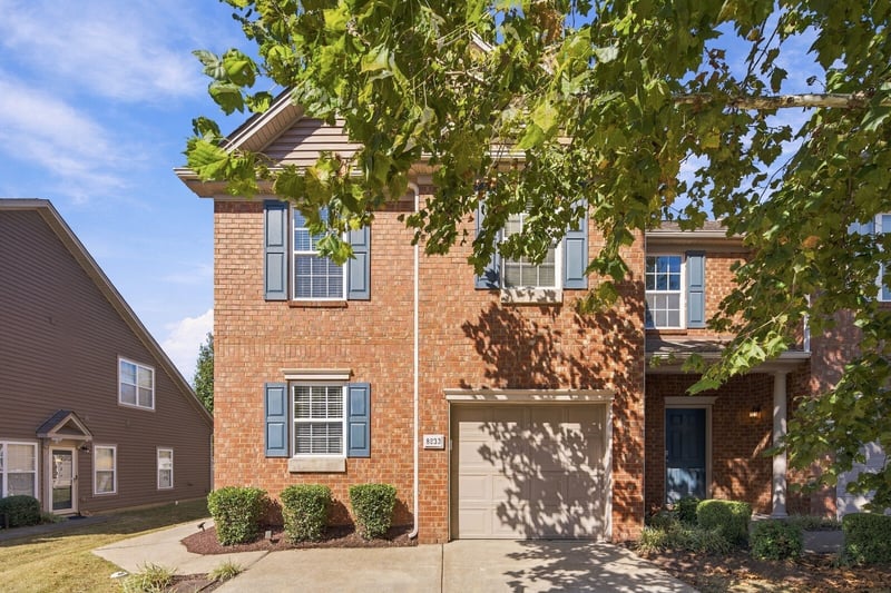 8233 Rossi Rd, Brentwood, TN 37027