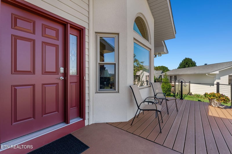 119 Tooweka Cir, Loudon, TN 37774