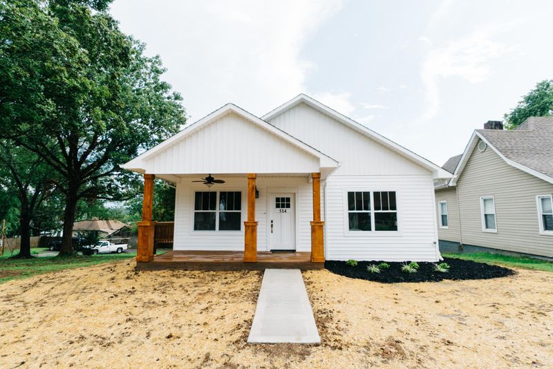 514 Cedar Ave, Knoxville, TN 37917