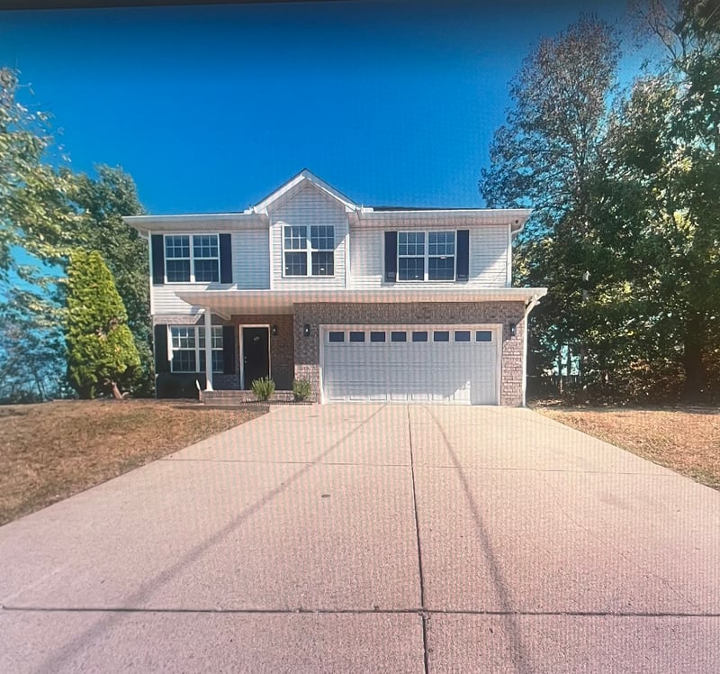 637 Martinsdale Ct, La Vergne, TN 37086
