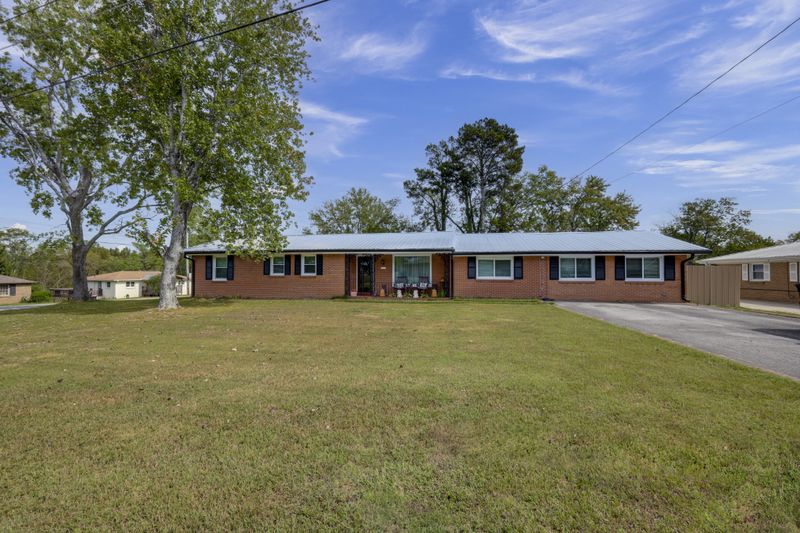 1019 Primrose Dr, Greenbrier, TN 37073