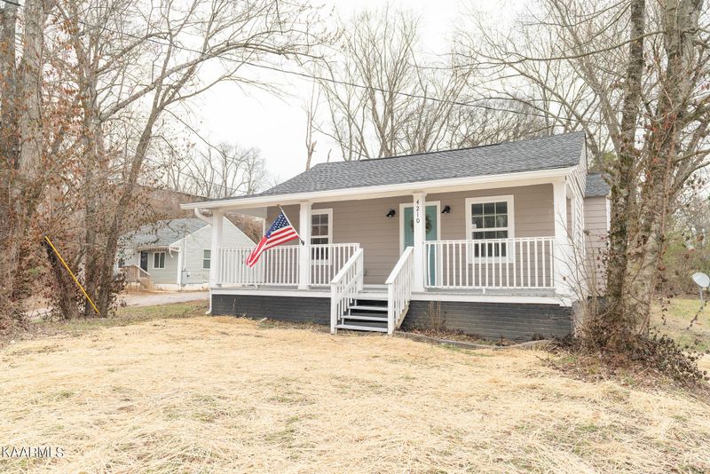 4210 Mccalla Ave, Knoxville, TN 37914