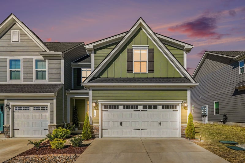 360 Camargue Ct, Smyrna, TN 37167
