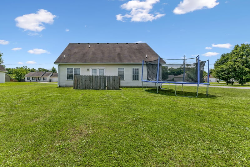 1420 Journey Dr, Murfreesboro, TN 37130
