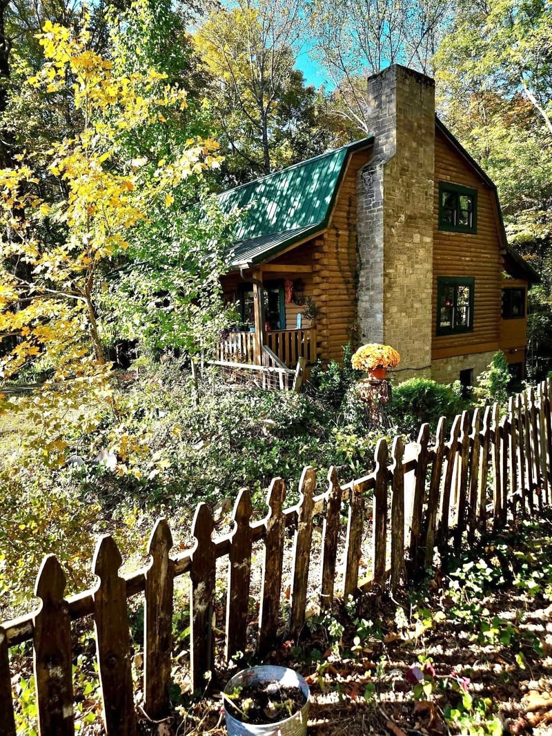1242 Peter Pond Rd, Ashland City, TN 37015