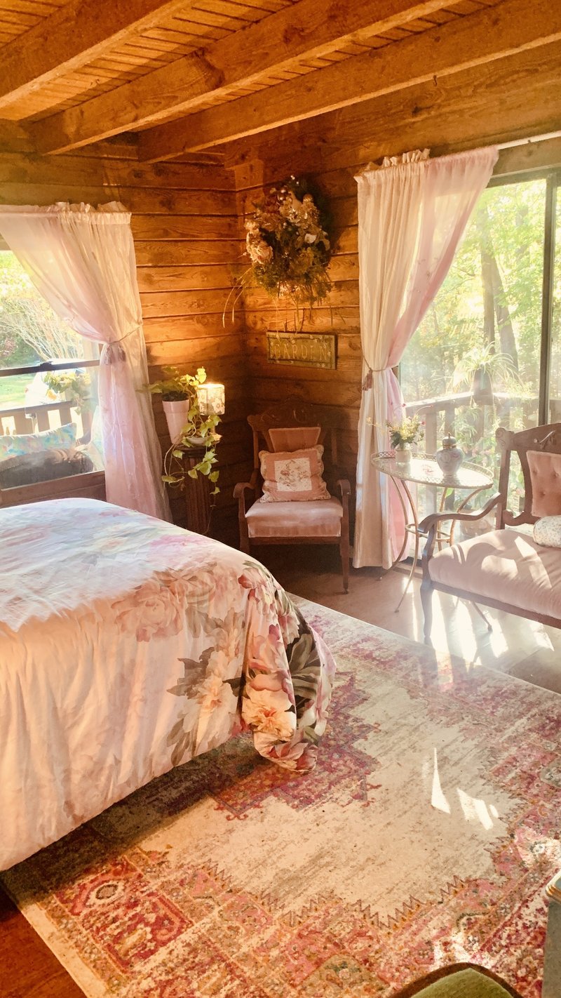 1242 Peter Pond Rd, Ashland City, TN 37015