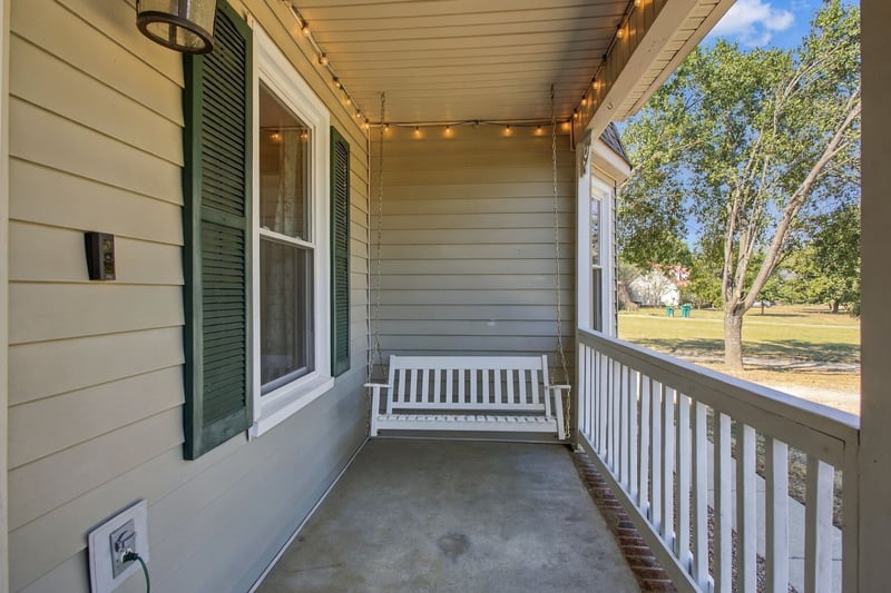 1156 Weaver Farm Ln, Spring Hill, TN 37174