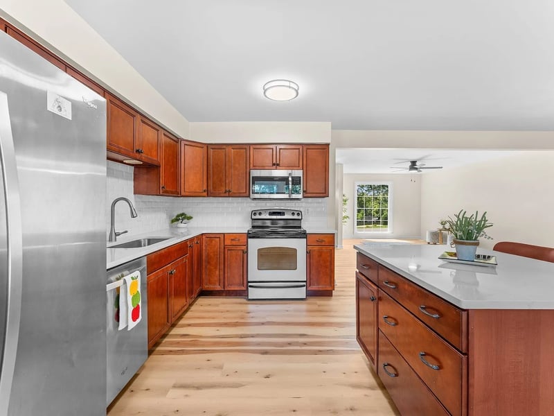 126 Gatone Dr, Hendersonville, TN 37075