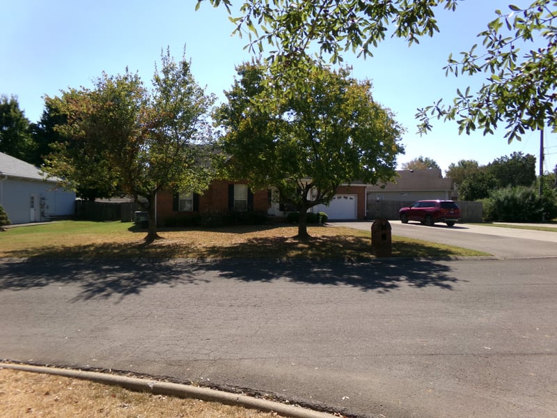 583 Cottonwood Dr, Gallatin, TN 37066