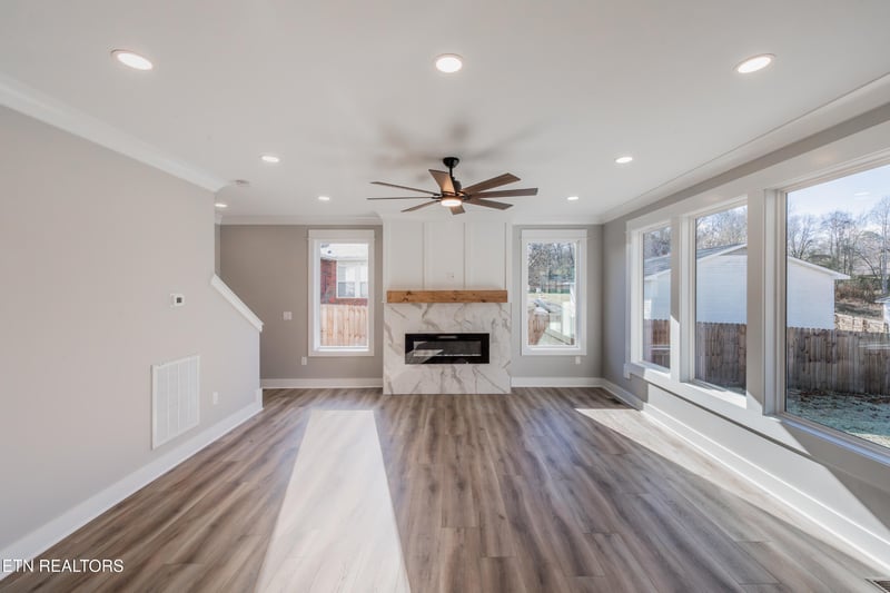 2067 Cecil Johnson Rd, Knoxville, TN 37921