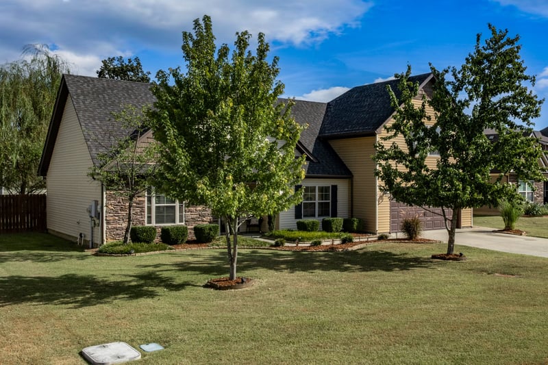 1018 Watergate Dr, Smyrna, TN 37167
