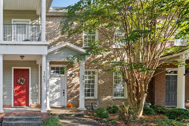 185 Augusta Ave, Pleasant View, TN 37146