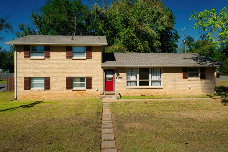 1002 W Northfield Blvd, Murfreesboro, TN 37129