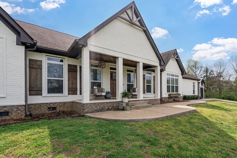 1362 Cliff Amos Rd, Spring Hill, TN 37174
