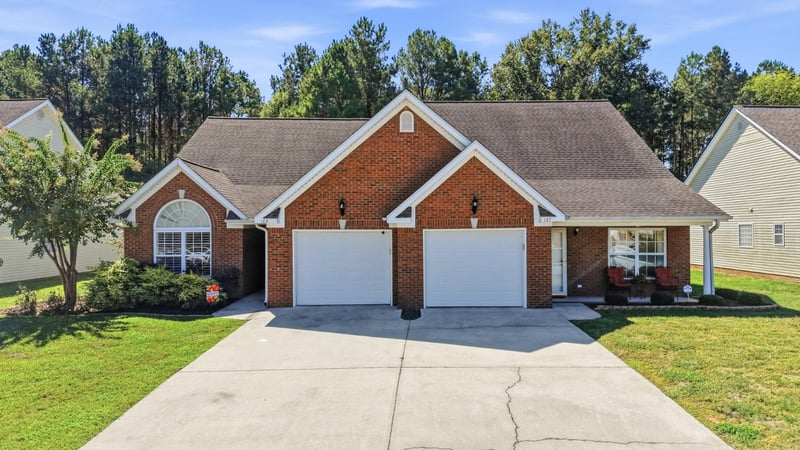 163 Briarstone Dr, Rossville, GA 30741