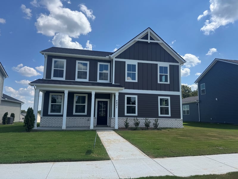 4021 Red Hawk Rd, Columbia, TN 38401