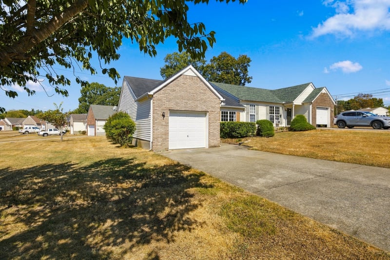 618 Dellwood Dr, Smyrna, TN 37167