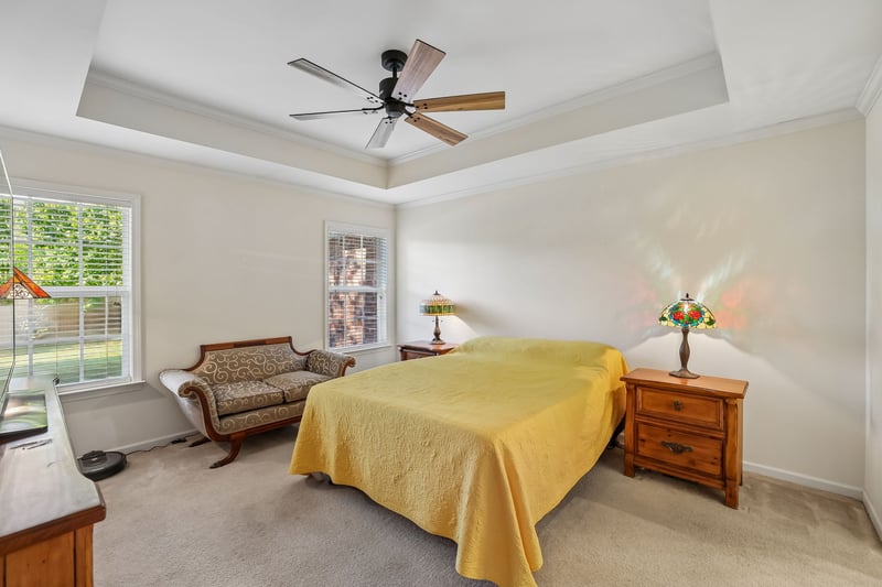 528 Village Green Cir, Murfreesboro, TN 37128