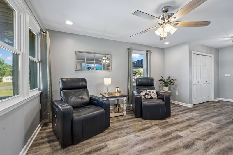 402 Lealand Ln, Lebanon, TN 37087