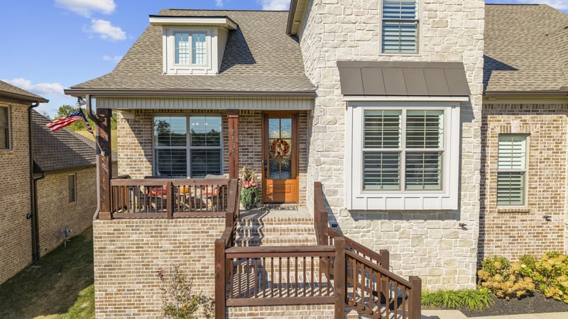 1131 Secretariat Dr, Mount Juliet, TN 37122