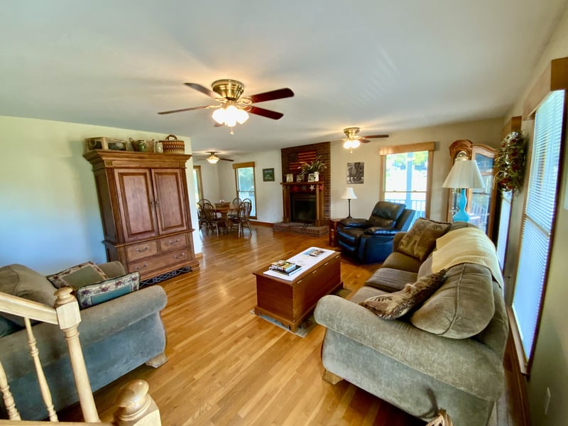 1351 Highway 49 E, Charlotte, TN 37036
