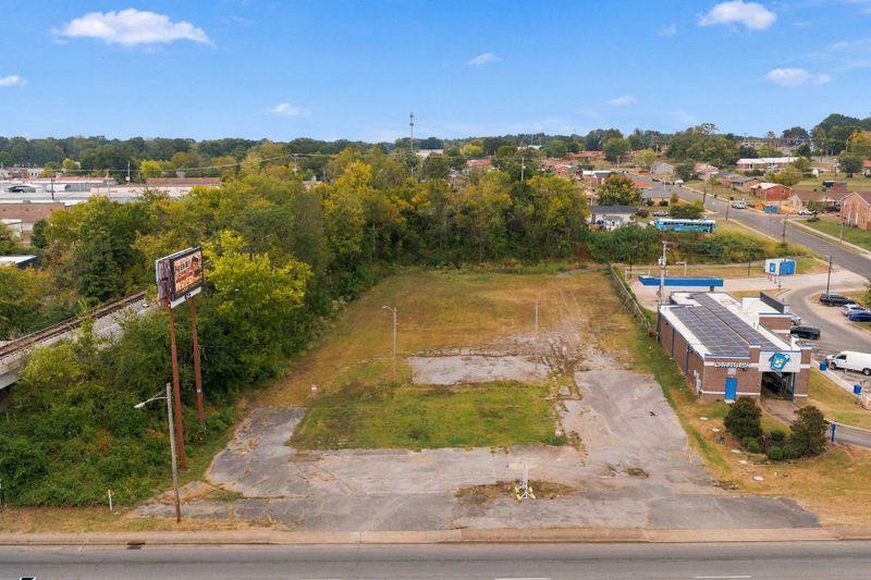 201 Highway 46, Dickson, TN 37055