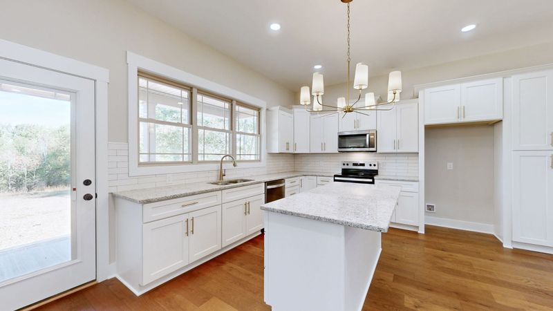 1192 Fisher Dr, Greenbrier, TN 37073