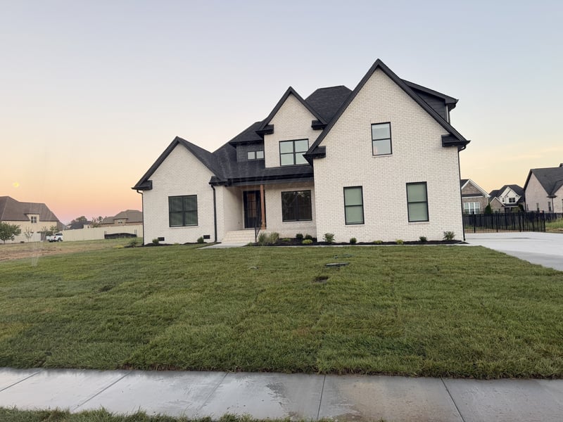 1511 Izzy Mae Ct, Christiana, TN 37037