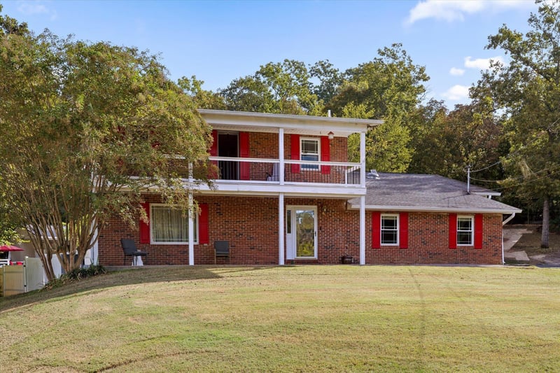 325 Battleview Dr, Ringgold, GA 30736