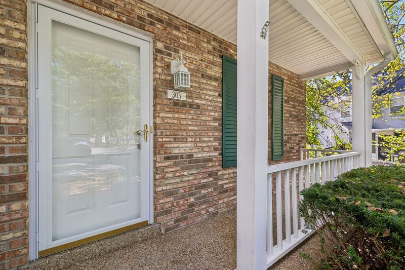 305 Chase Ct, Franklin, TN 37064