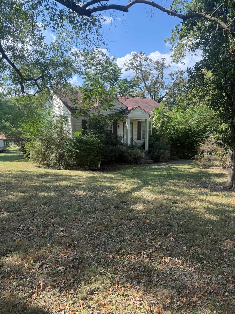911 Craig St, Gallatin, TN 37066