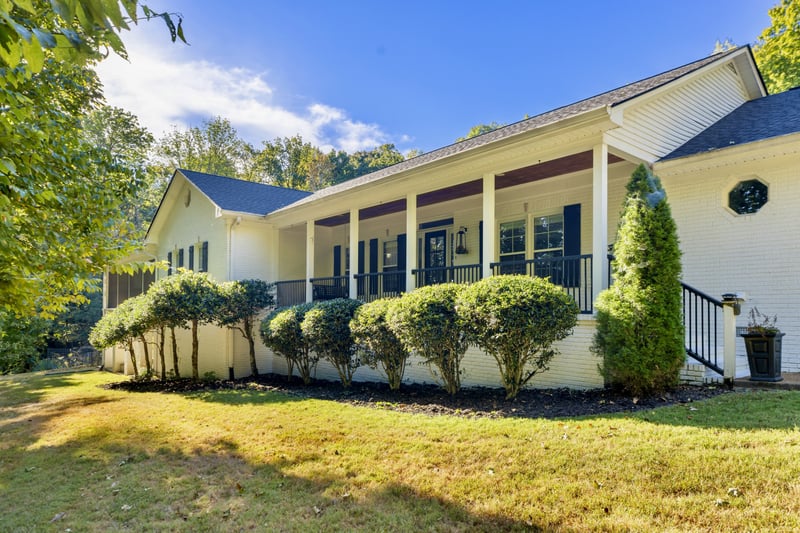 1395 Roy Sellers Rd, Columbia, TN 38401