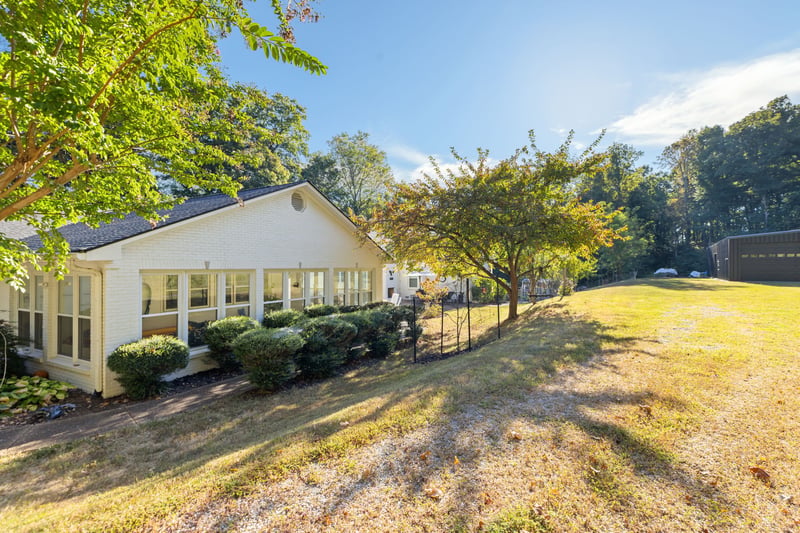 1395 Roy Sellers Rd, Columbia, TN 38401